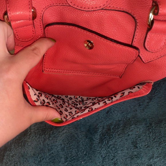 DIMONI Salmon Leather Large Satchel Two Way with Removable Crossbody Strap EUC - Picture 5 of 16